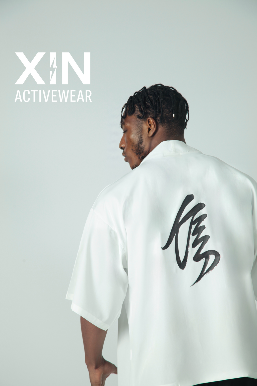 Warrior Fit Light Cardigan – White