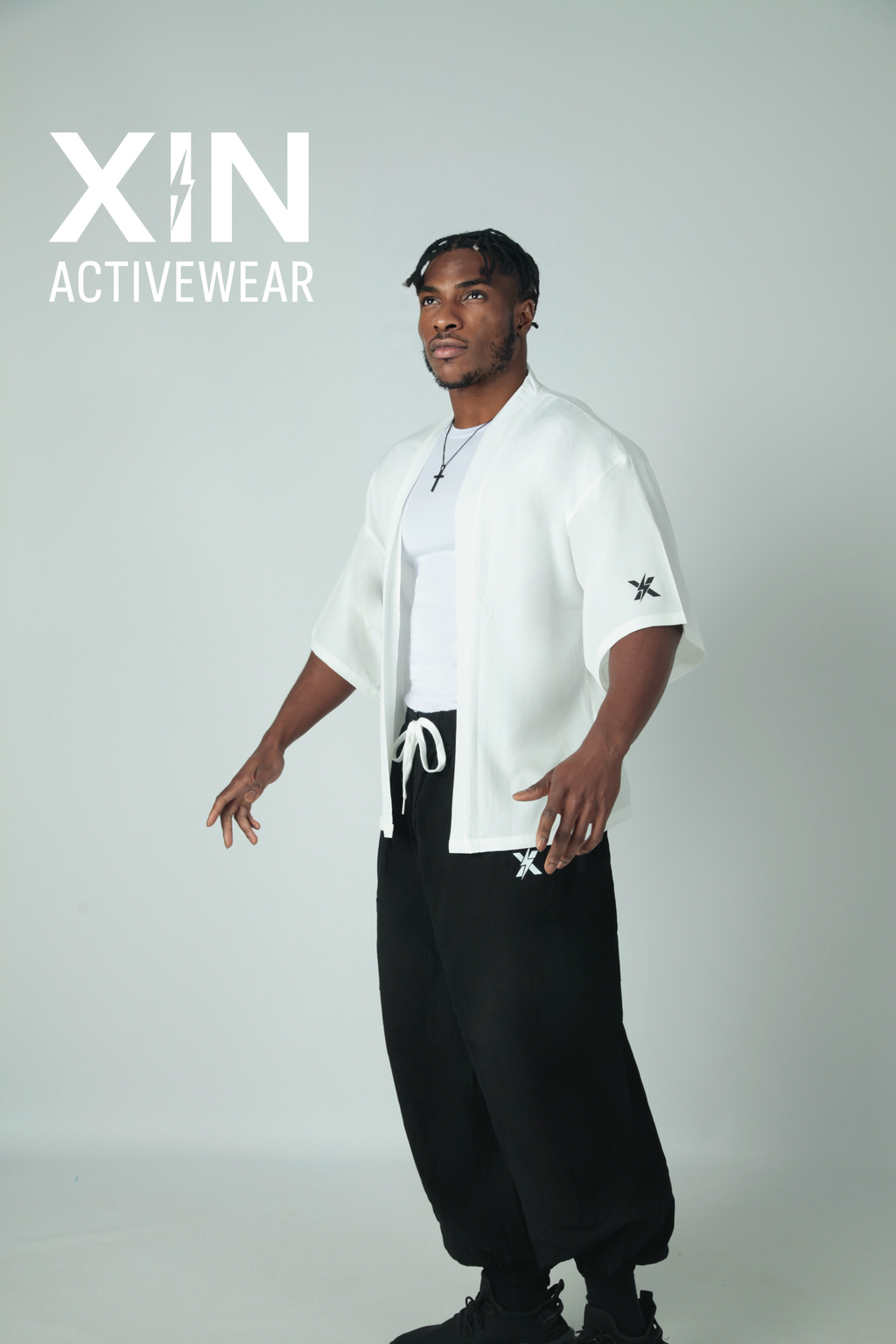 Warrior Fit Light Cardigan – White